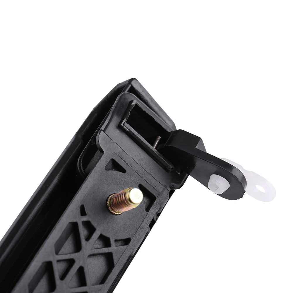 Семейный передний левый и правый комплект черный матовый формованный пластик