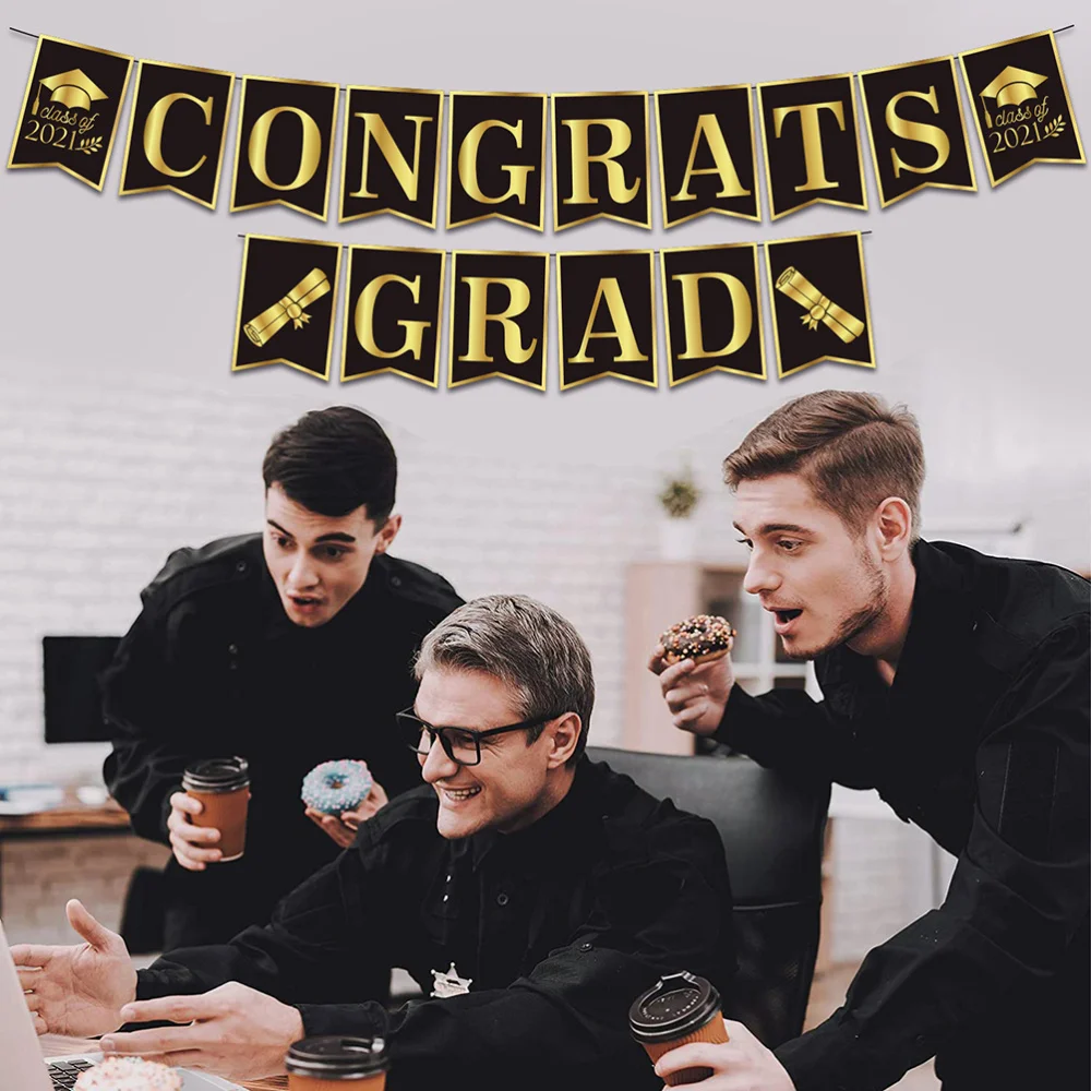 

1pc Graduation Party Decorative Flag Bunting Banner for Friends (Black)