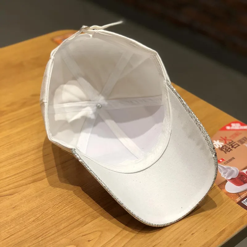 

Spring Summer Rhinestone Baseball Caps Women Korea Glittering Sun Visors Fashion All Match Casual Hats Black Pink White 54-58 cm