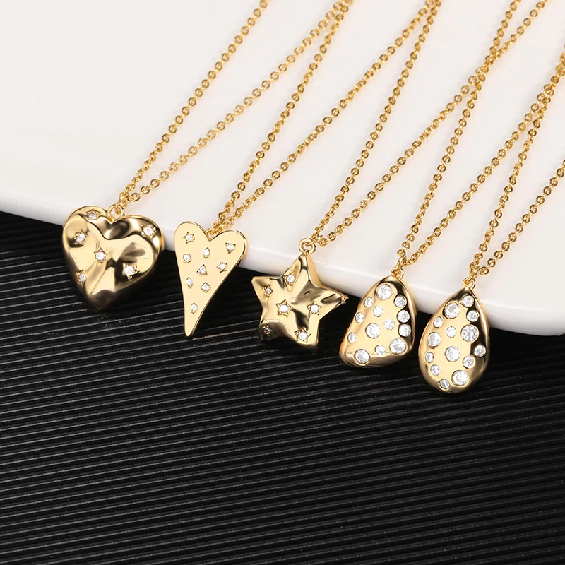 

Gold Color Water Drop Zircon Pendant Necklaces For Women Fashion Crystal Heart Necklace Clavicle Chain Romantic Jewelry Gift