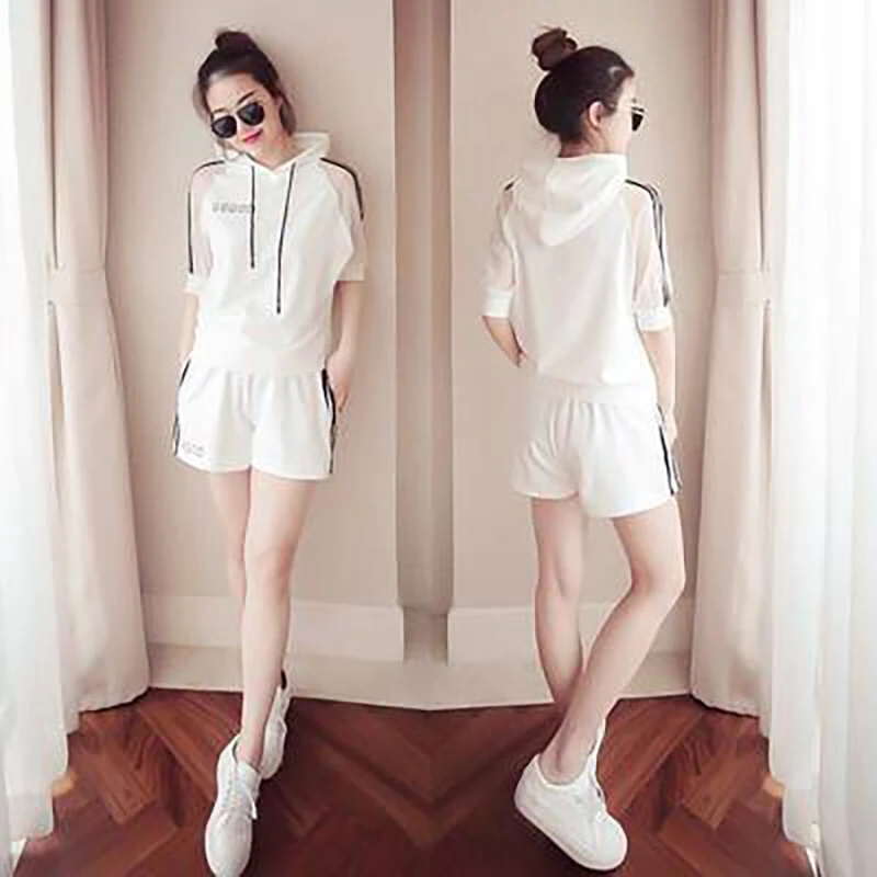 

Women's 2021 Summer New Women's Plus Size Loose Cotton Two-Piece Casual Short-sleeved Shorts Sports Suit