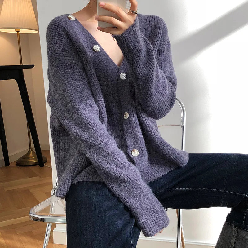 

2020 Fashion Open Stitch Knitted V-Neck Long Sleeve Spring Women Sexy Sweater Button Decorated Cardigans