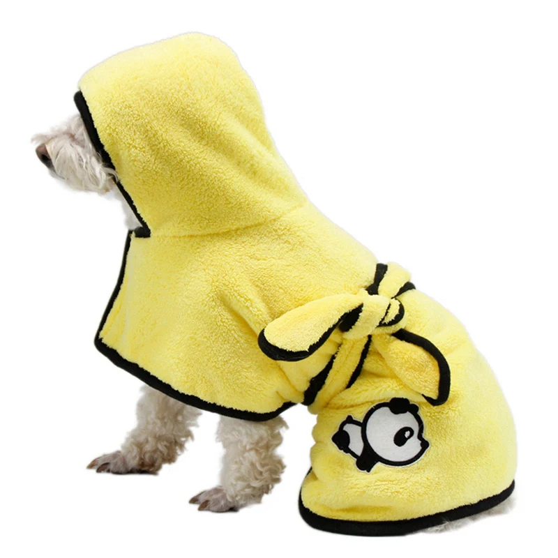 Абсорбирующий теплый банный халат из микрофибры и кораллового флиса для