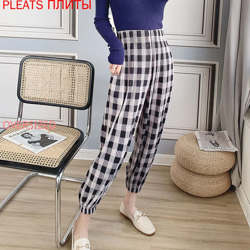 Heavy Fabric Miyake Pleated Pants Women's Autumn and Winter New Versatile Check Harun Casual Capris Pleats Trousers