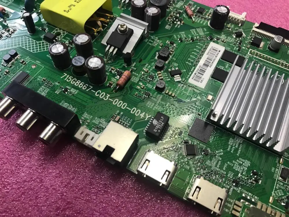 

Original 32PHF5282/T3 motherboard 715G8667-C03-000-004Y with screen TPT315B5