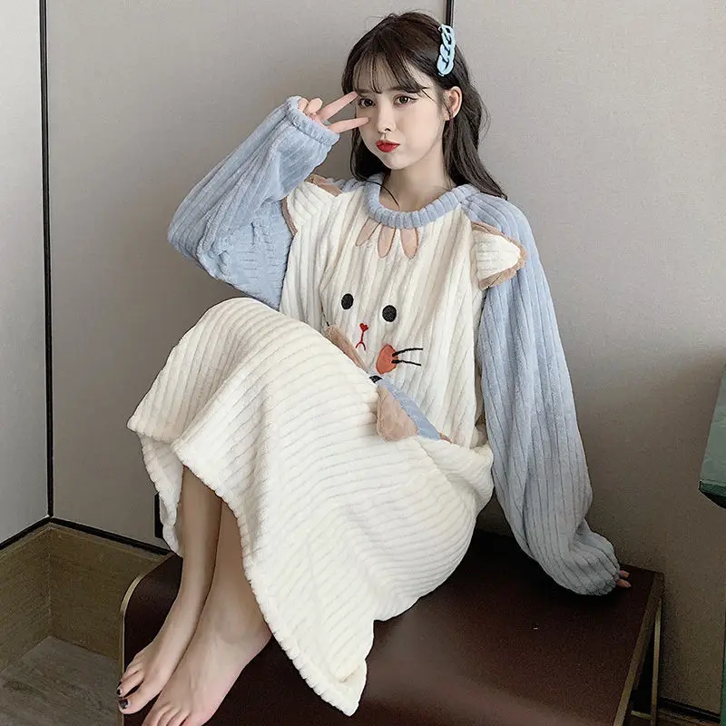 

2022 Winter Long Sleeve Cute Cartoon Thick Warm Flannel Nightgowns for Women Coral Velvet Sleepwear Night Dress Nightdress F183