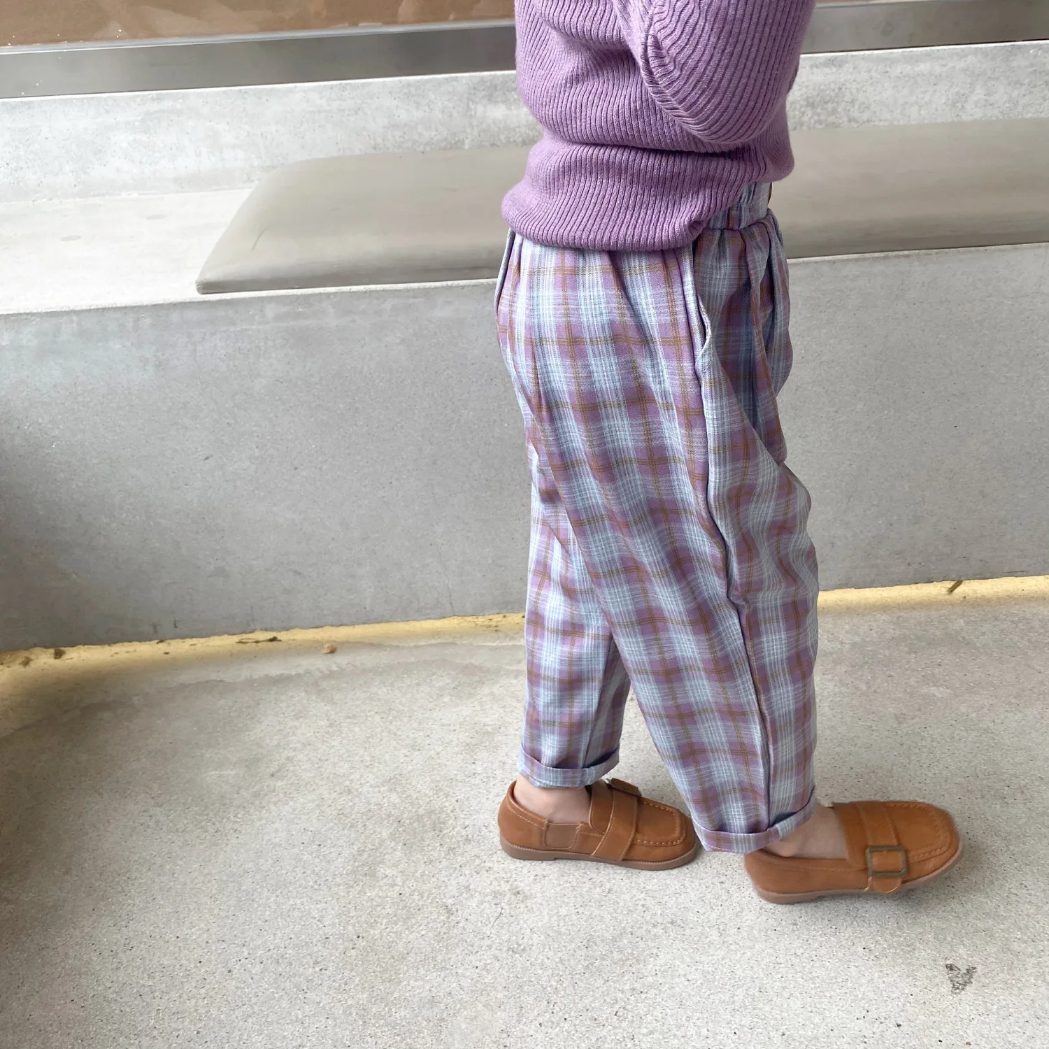 

Детские штаны, осень 2021, для девочек и мальчиков, модные повседневные штаны в клеточку на одной пуговице, с редисом, детская одежда