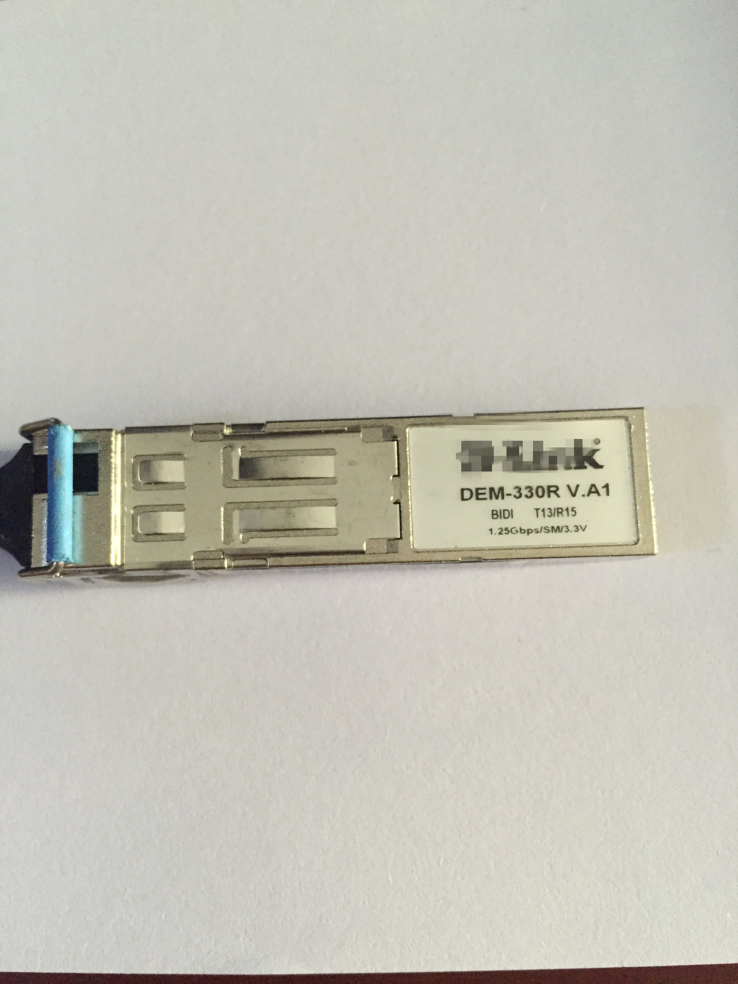 

DEM-330R D-Link, V.A1 BiDi T13/R15 1'25G одномодовое волокно
