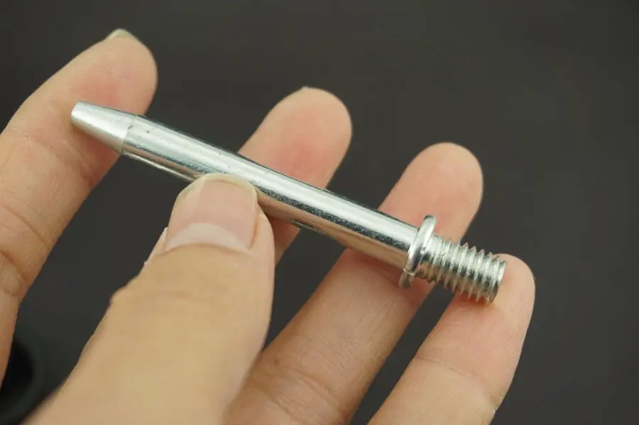 Секционный соединитель для мебели в новом дизайне |