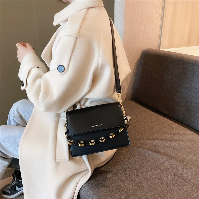 

Ladies casual shoulder bag chain handbag retro tofu bag fashion messenger bag small square bag mobile phone bag women's bag