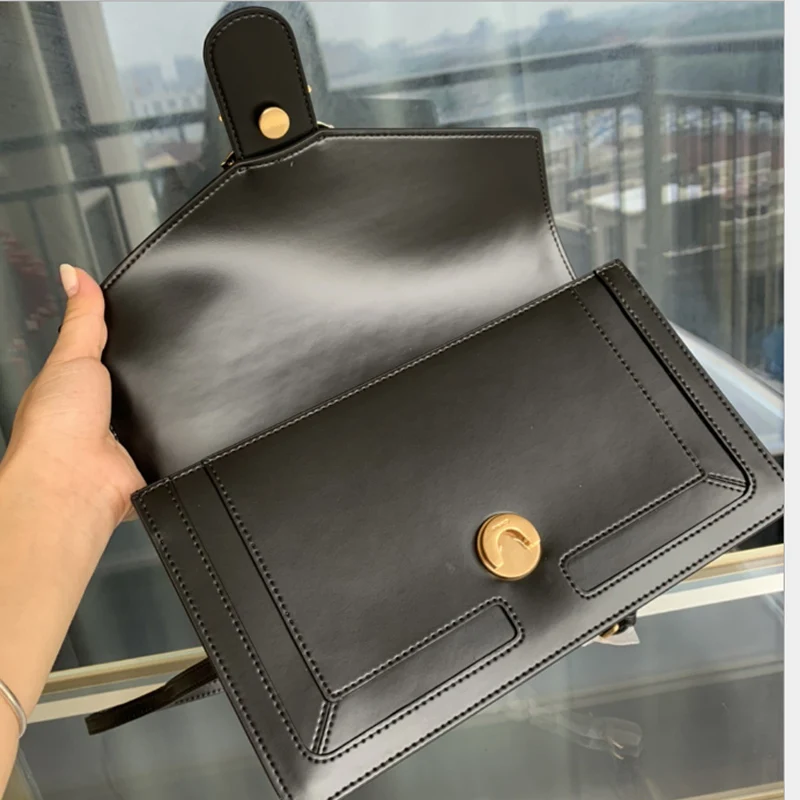 

Fashion one-shoulder diagonal bag