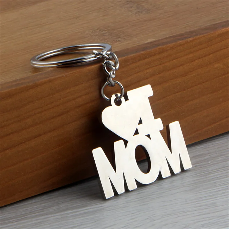 

Metal I Love Mom Key Ring Key Holder Car Keychain Men And Ladies Leather Waist Hanging Key Chain Gift For Mother's Day