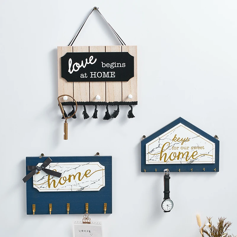 

American Wooden Retro Keys Holder Wall Decoration Pendants Living Room Wall Hanging Small Ornaments Boho Decor