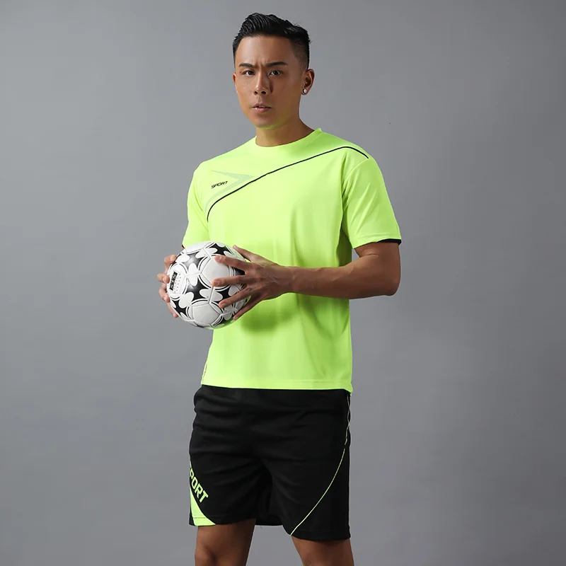 

100% Polyester Knitting Summer Sport Suit Men's Clothing Tops And Bottom Solid Tees Black Short Pants Quick Dry Breathable 906