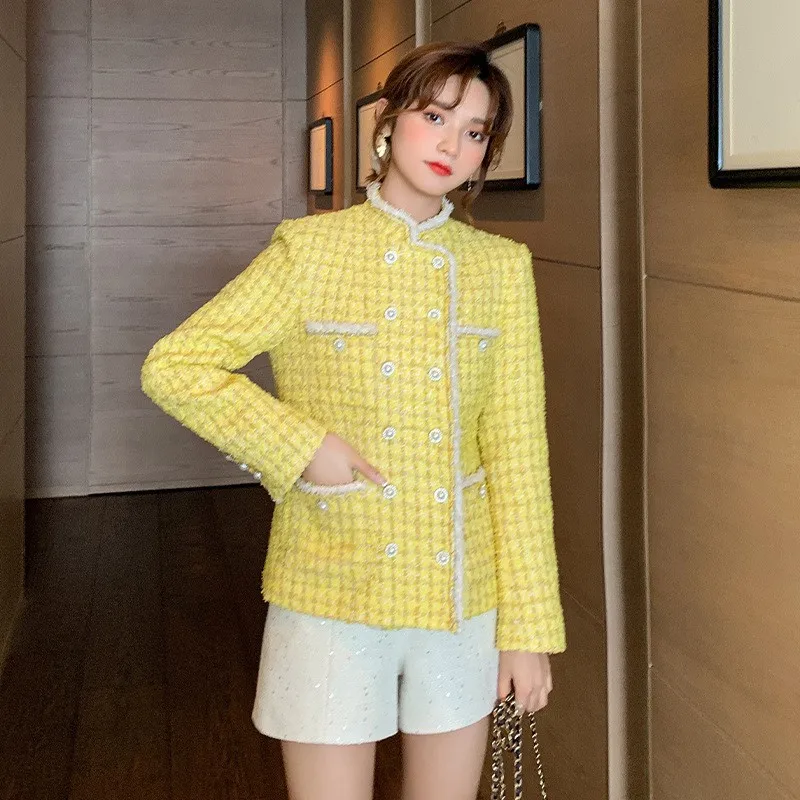

Autumn New Fashion Women Stand Collar Plaid Yellow Tweed Jacket Pearls Double Breasted Vintage Elegant Ladies Tassels Twill Coat