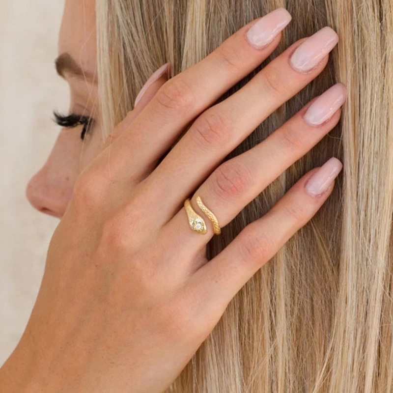 

European Retro Punk Exaggerated Spirit Crystal Snake Ring Fashion Personality Stereoscopic Opening Adjustable Ring Jewelry