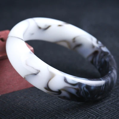 

Zheru Jewelry Natural Hetian Jade 54-64mm Two-tone Bracelet Elegant Princess Jewelry Best Gift for Mom and Girlfriend