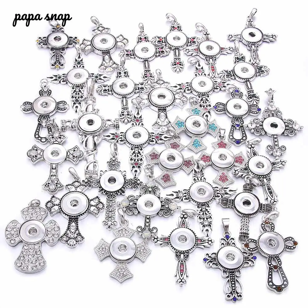 

New cross Snaps Necklaces 18mm 20mm Snaps Button Necklace Crystal Rhinestone Snap Pendant buttons Pendant man women Jewelry