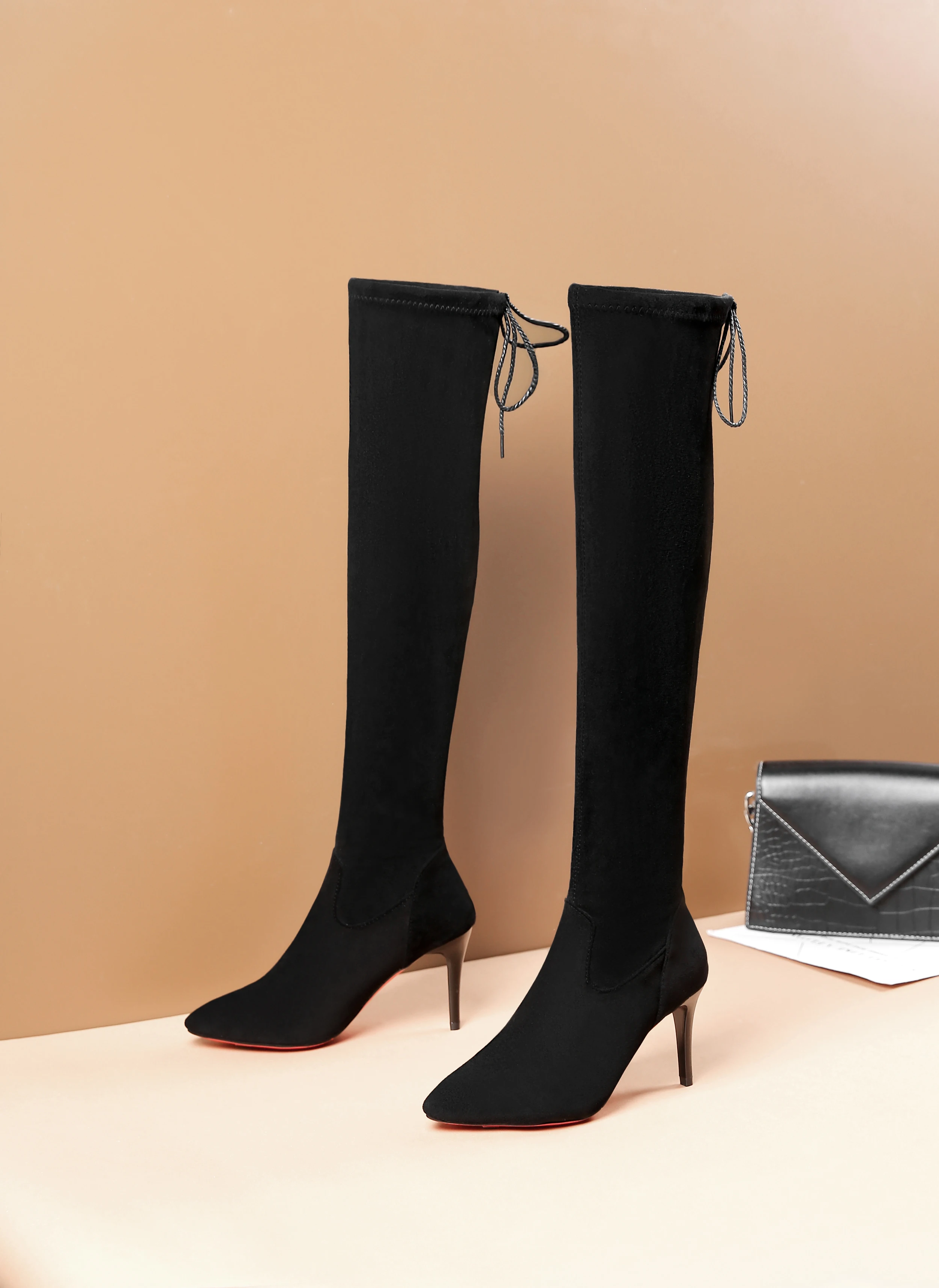 Сексуальные ботфорты выше колена женские осенне-зимние длинные сапоги кожаные