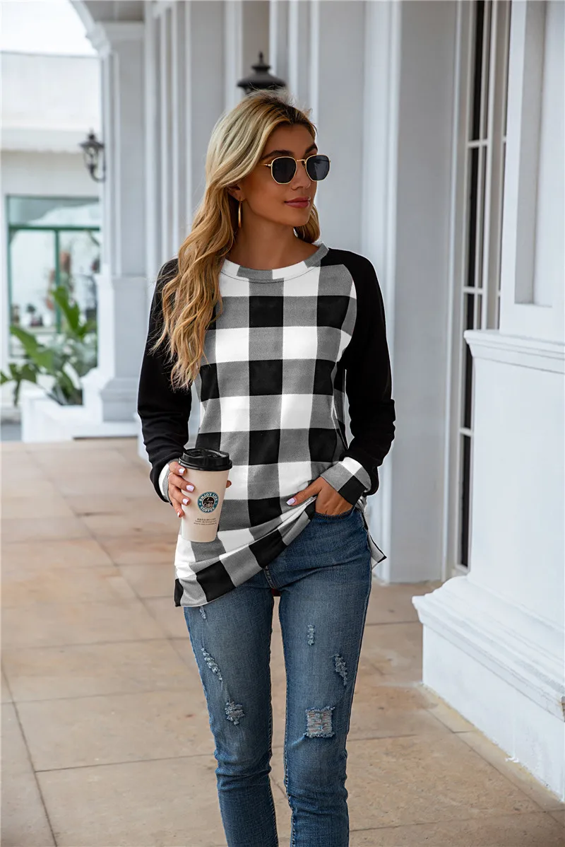 

2021 Plaid long sleeve T-shirt round neck versatile sweater Large Plush