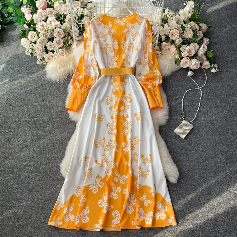 

High Quality Runway Women Fashion Spring Midi Dress Lantern Sleeve Butterfly Print Elegant Vacation Party Vestidos With Belt