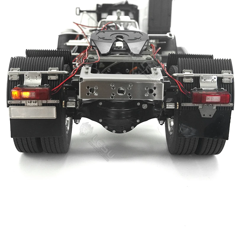 

Lesu Model S-1267,S-1271 Sand Plate Tail Lights For 1:14 Scale Tamiya Tractor Trailer FH12 FH16 750 56318 56360 56362 Rc Trucks