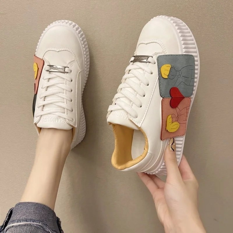 

Women's Shoes Vulcanized Shoes 2021 Thick-soled Ladies Sneakers Fall Basketball Shoes Fashion Flat-bottomed Sweet Beauty Shoes