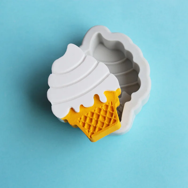 

Liquid silicone mold for ice cream cone fondant soft pottery clay drip molding tool