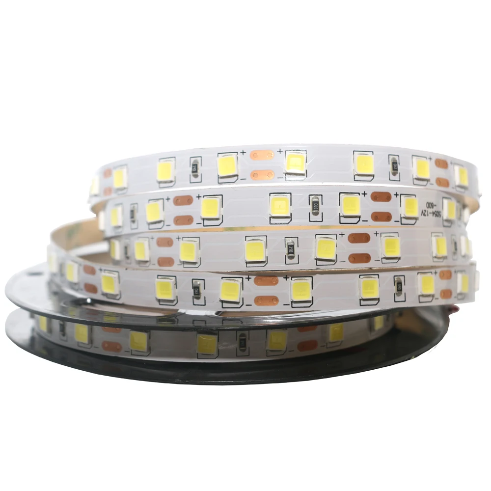 Светодиодная лента 5054 SMD не являющаяся водонепроницаемой 60 светодиодов/м 12 В