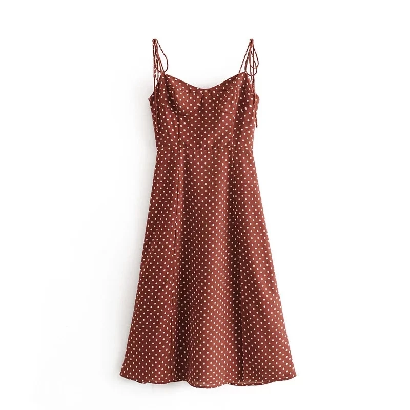 Женское платье в горошек стиле ретро длинное на бретелях-спагетти расширяющееся