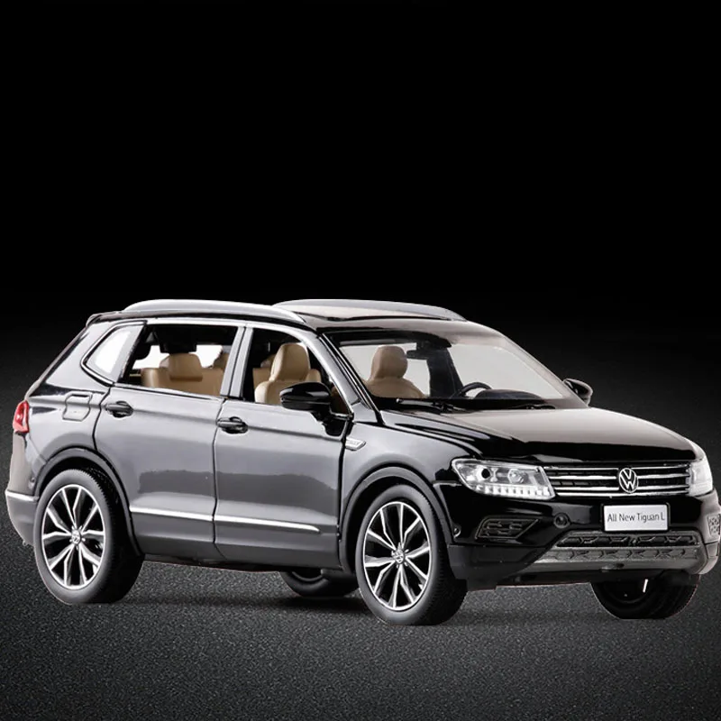 Модель автомобиля VW Tiguan L из сплава 1/32 Литые и игрушечные автомобили бесплатная