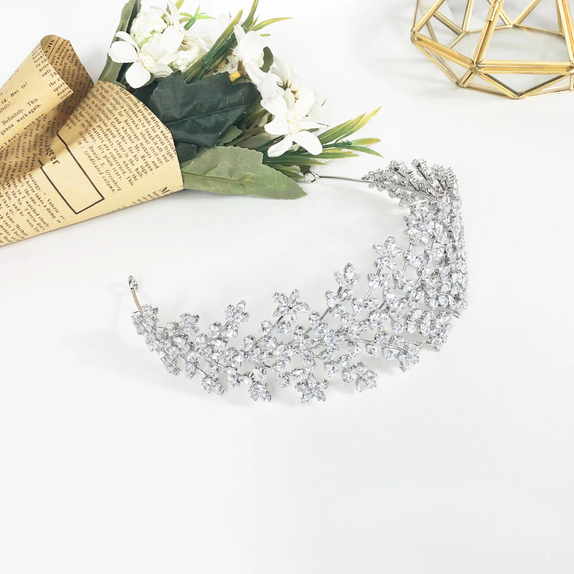 

Korean Style Copper Zirconium Super Flash Bridal Headband Full Real Zircon Wedding Dinner Headband Hair Band