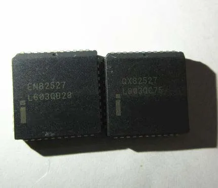 

1pcs/lot AN82527 AN82527F8 PLCC-44