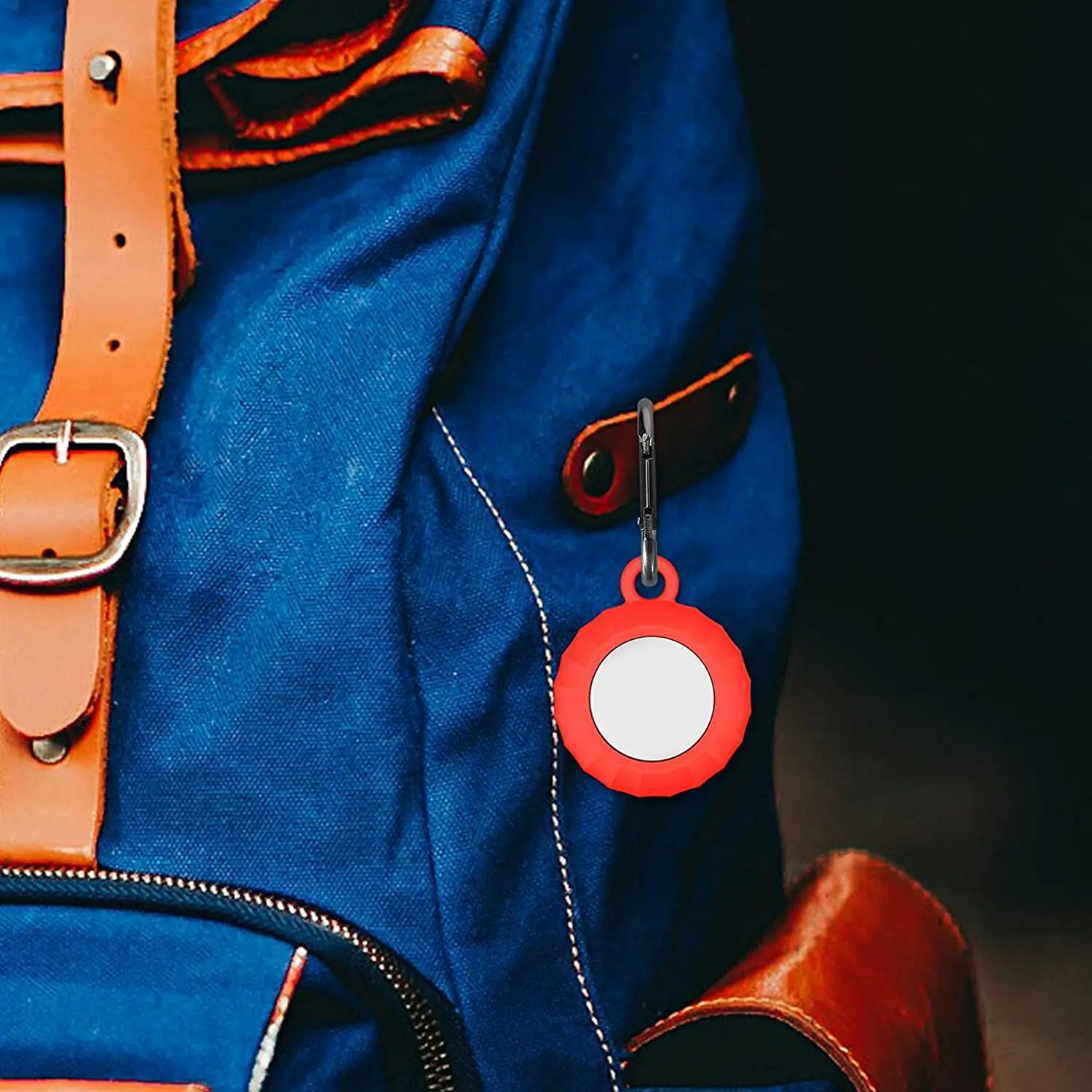 

For Apple Airtags Location Trackers Liquid Silicone Protective Sleeve Hanging Buckle Anti-lost Device Keychain Protective Cover