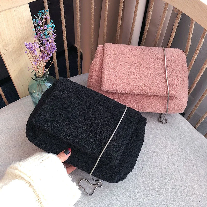 Осенне зимняя модная меховая женская сумка новинка 2019 мессенджер через плечо из