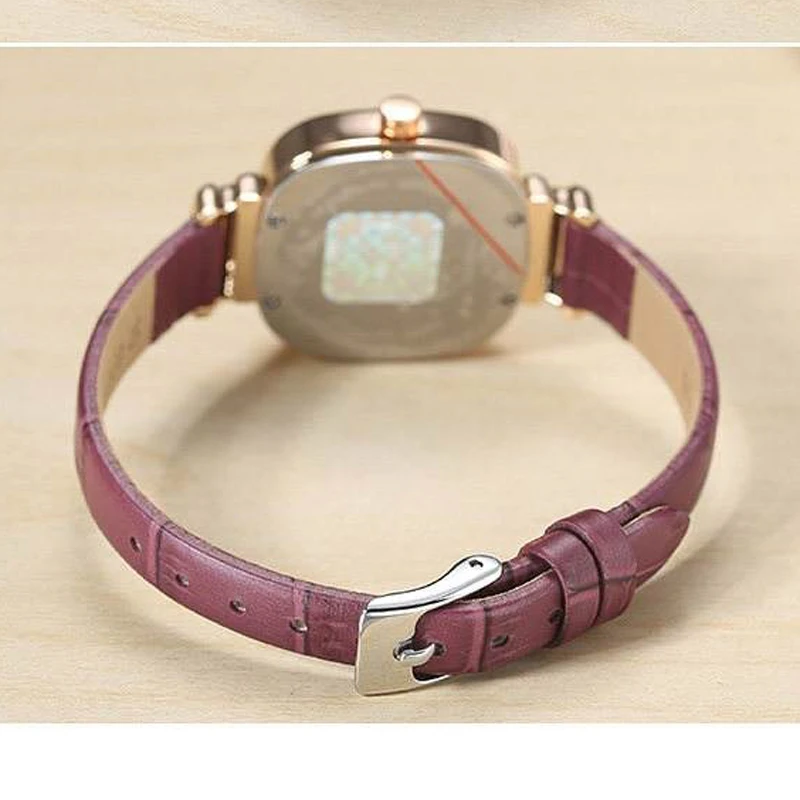 Часы наручные женские квадратные кварцевые в японском стиле маленькие модные с