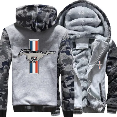 

Winter New Men's Camouflage Fashion Mustang Hooded Zipper Jacket long Sleeves With Fleece Warm Sports Outdoor Coat
