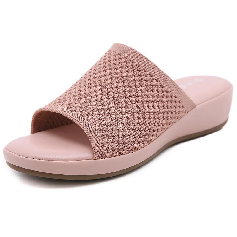 

High Quality Fashion Women's Home Slippers Simple Flying Woven Wedges Flip Flop Large Size Soft Bottom Outdoor Sandals Classic