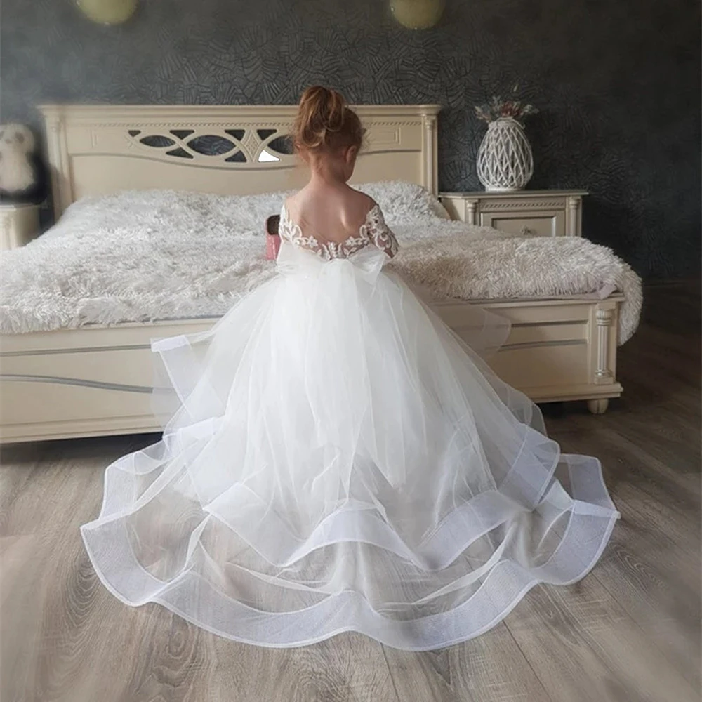 

Ivory Lace Flower Girl Dresses with Long Train Tulle First Communion Toddler Birthday Princess Special Occasion Gowns