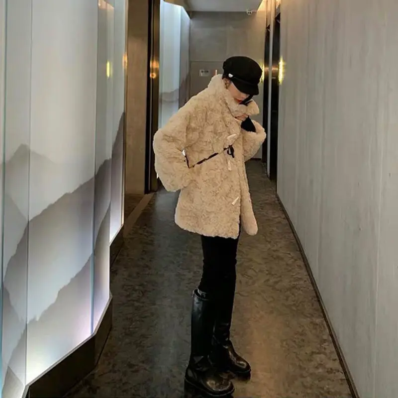 Женская куртка из искусственного меха осенне-зимняя берберского флиса | одежда