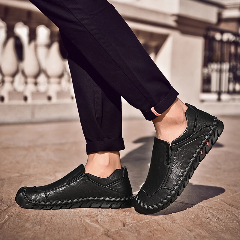 

Man Genuine Leather Casual Shoes outdoor fashion slip on Soft Moccasins Anti-Slip Flat Loafers Drive Shoes Erkek Ayakkabi
