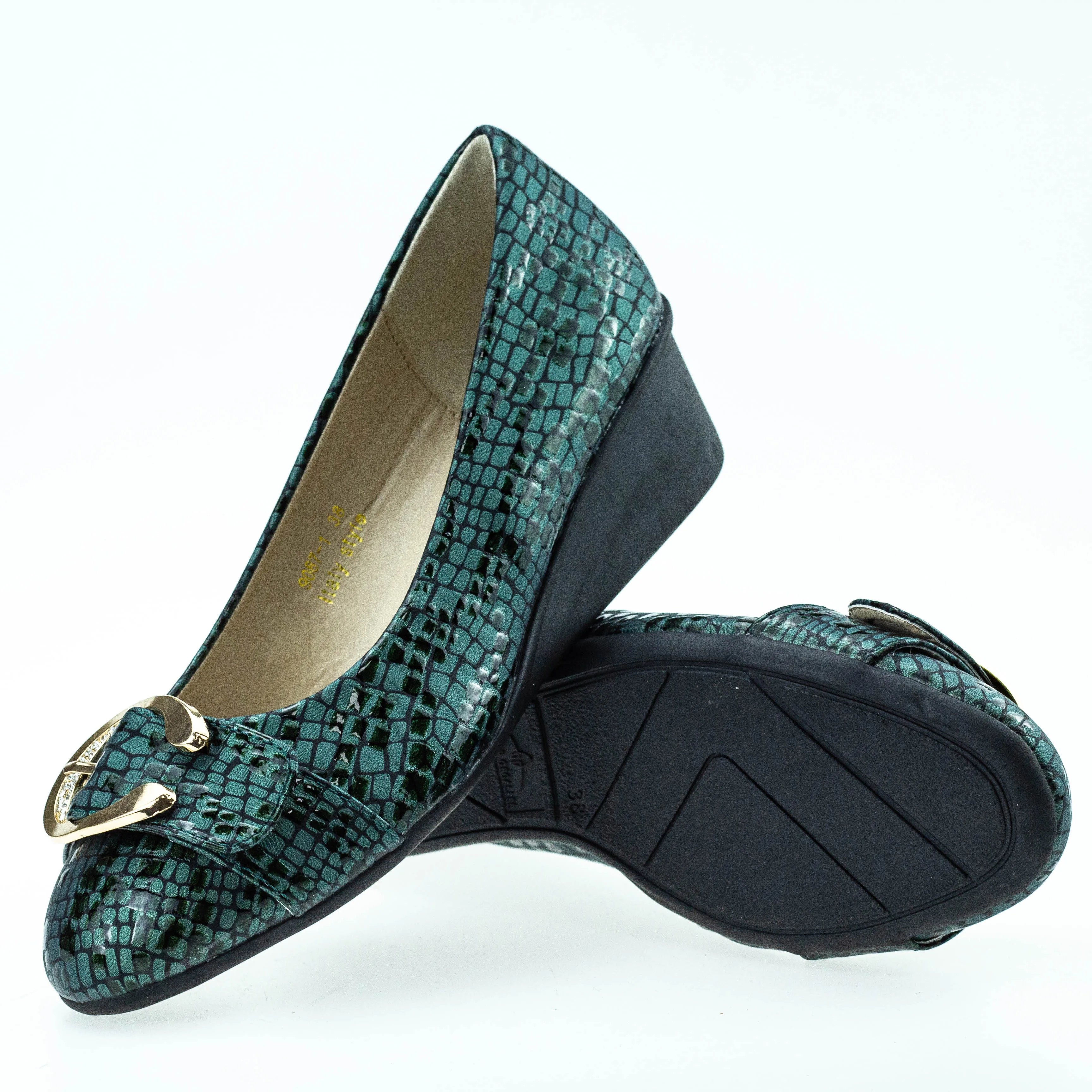 9087-1 Women Leather Shoes Slip on Loafers Plus Size 41 42 43 High Quality Ladies Shoes Snake Print Sexy Wedge Heels Shoes Girl