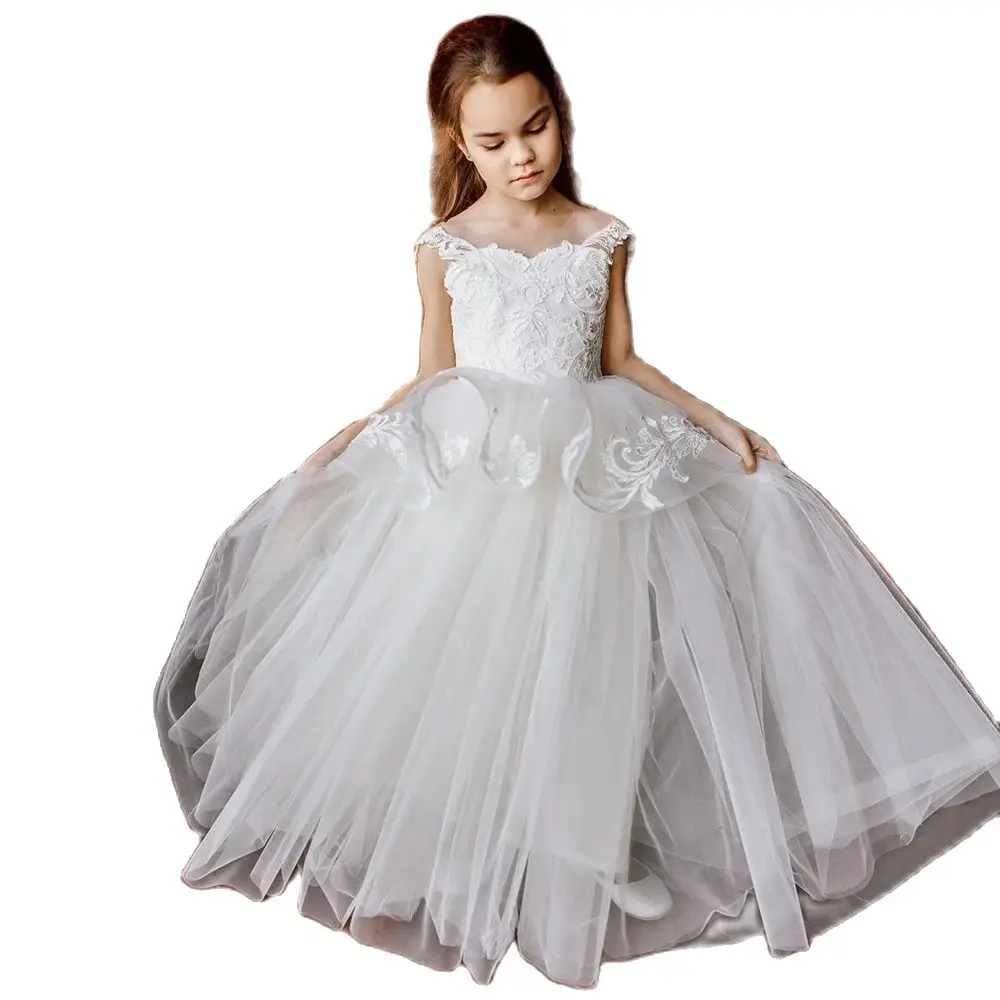 

Платье ТРАПЕЦИЕВИДНОЕ кружевное в стиле звезд, для выпускного вечера