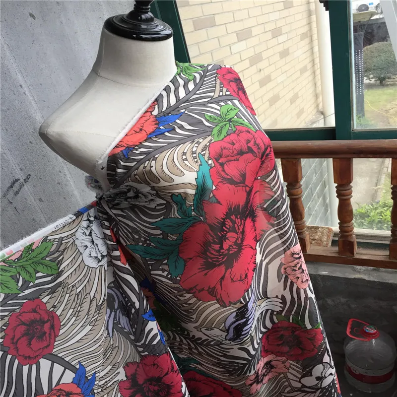 

Special offer rose silk chiffon 10 M M 1.35 m wide dress silk scarf maxi dress fabric