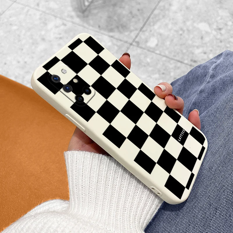 

Black Grid Shockproof Liquid Silicone Case For Oneplus 8t 9 9pro pro Square Camera Lens Protection Soft Phone Back Cover Case