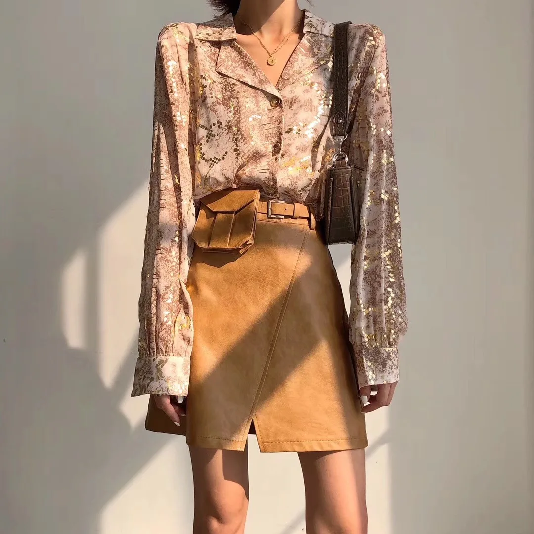 

2021 Korean Fashion Long Sleeve Button Shirt For Women Spring Autumn Snake Print Sequin Blouse Glitter Ladies Tops