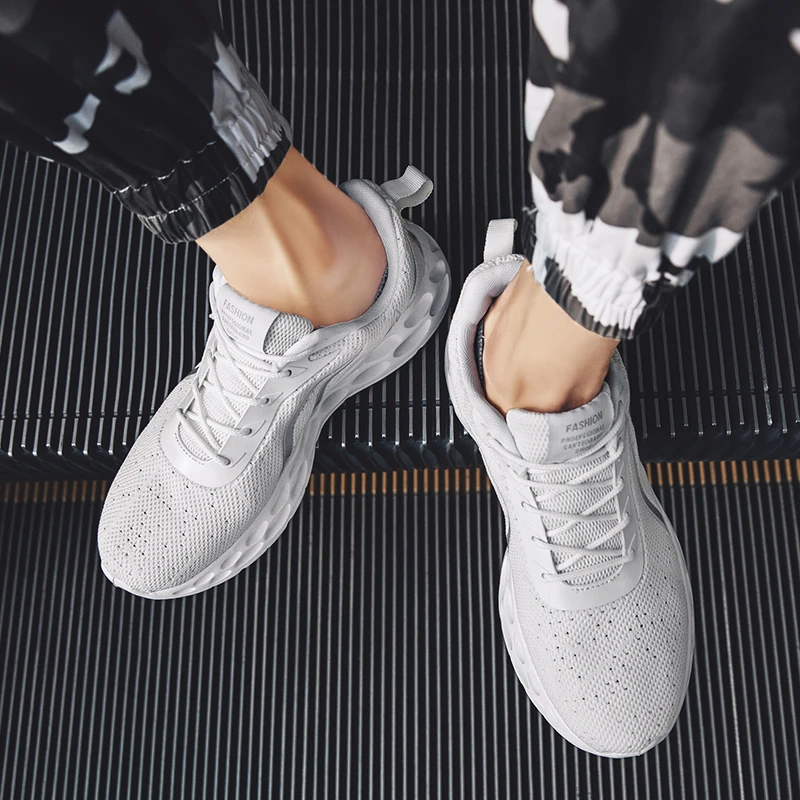 Осенняя обувь мужские кроссовки Повседневная для тренировок на улице платформе