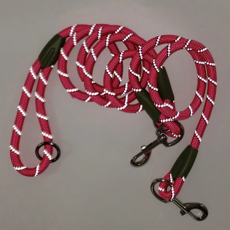 

Multi-Function Dog Leash Durable Chain Rope Nylon Material Pet Supplies for Large and Medium Dogs RERI889