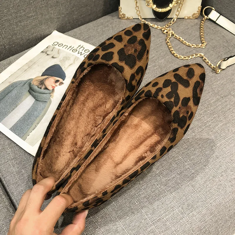 

2021 Spring Shoes Women Larger Sizes 34-43 Flats Loafers Shoes Pointed Toe Shallow Mouth Slip-on Ladies Loafer Leopard Fashion