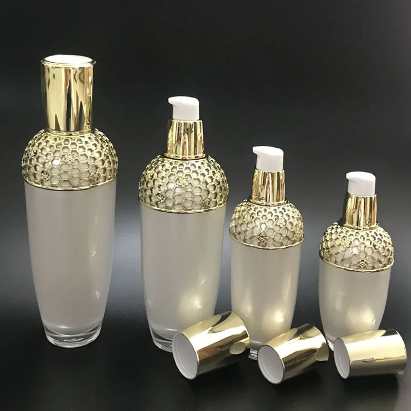 Роскошные белые акриловые портативные многоразовые бутылки Вакуумная крышка